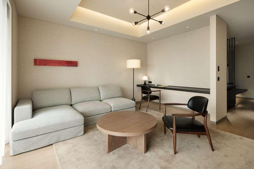 Hotel Toranomon Hills Токио Номер фото